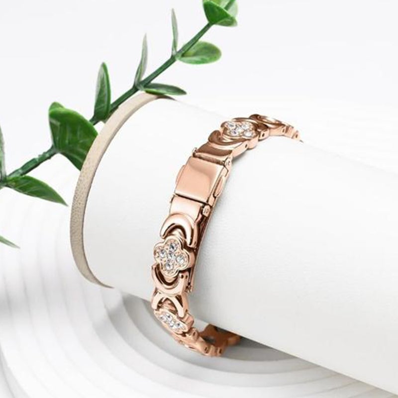 BloomGrace – Kupferarmband mit Blumen, eleganter Stil