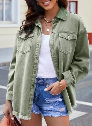 UrbanChic – Chaqueta vaquera con estilo para mujer