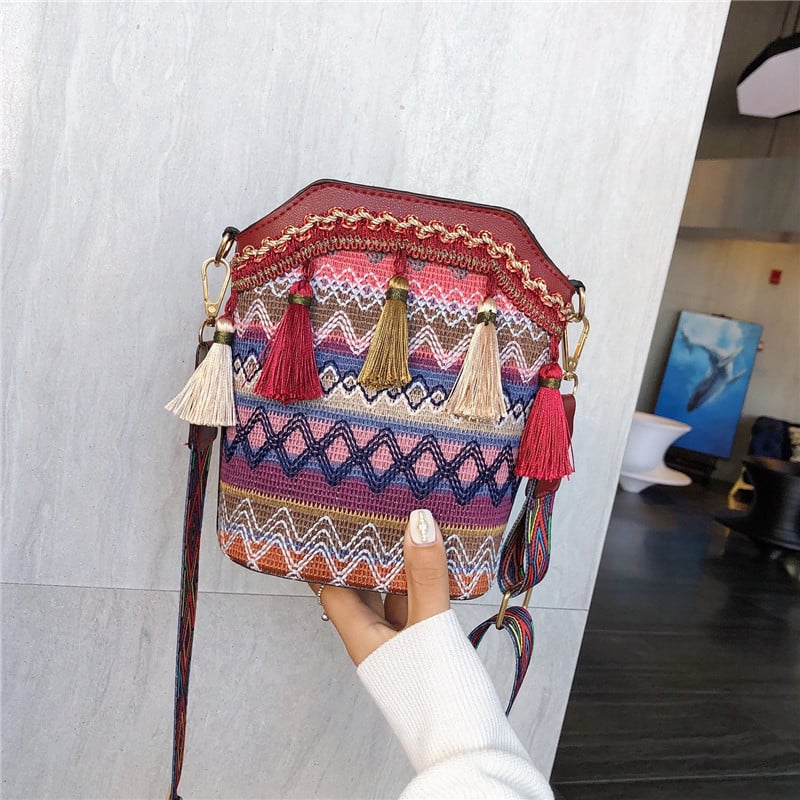 RootedCraft – Von Tradition inspirierte Handtasche