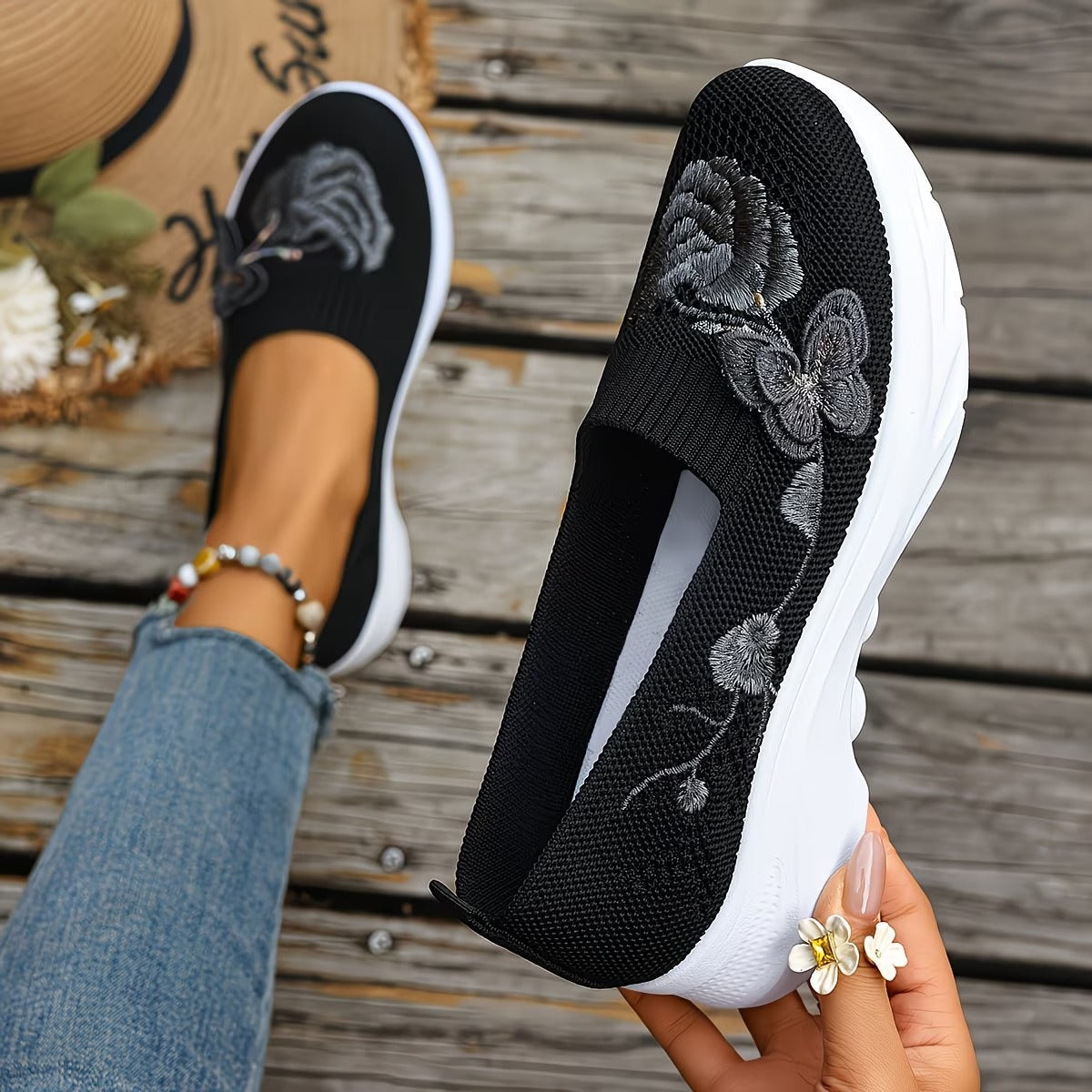 VelvetFlutter – Stilvolle bestickte Loafer