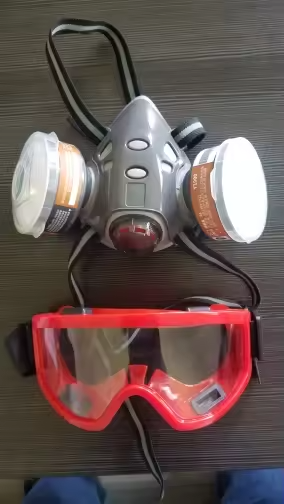 AirGuard – Gasmaske mit Aktivkohle-Doppelfilter