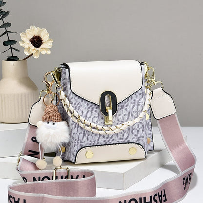 UrbanLuxe – Handtasche mit Kettengriff