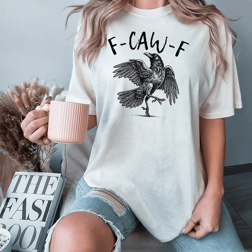 Cawlo – Camiseta Gráfica Cuervo