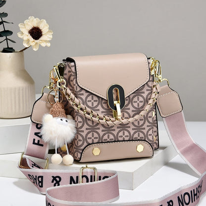 UrbanLuxe – Handtasche mit Kettengriff