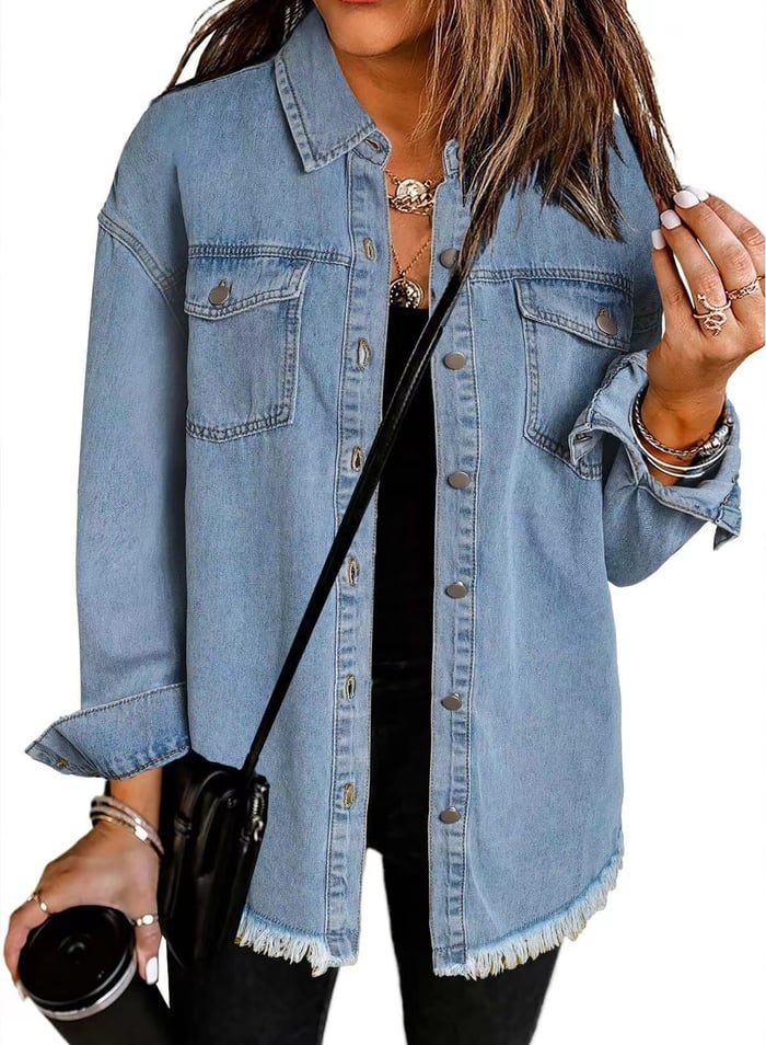 UrbanChic – Chaqueta vaquera con estilo para mujer