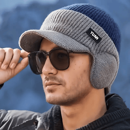FrostGuard – Winter-Strickmütze mit Ohrenklappen für Herren