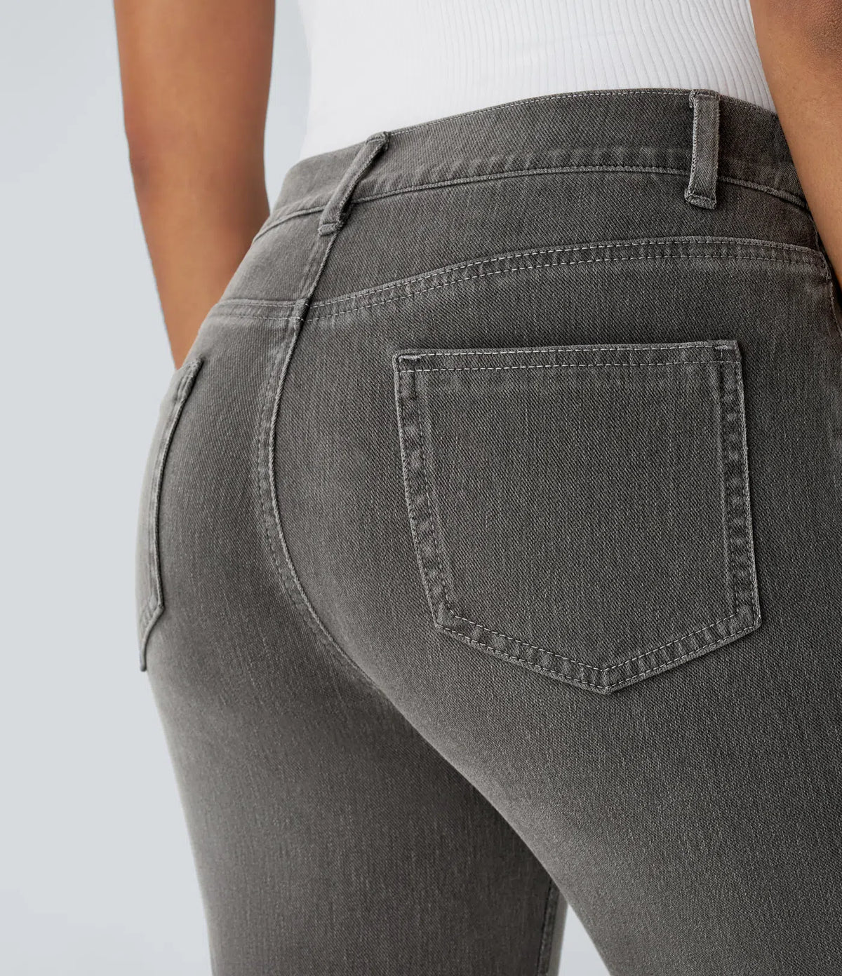 Halara Flex™ – Ultra-dehnbare High-Waist-Hose für ganztägigen Tragekomfort