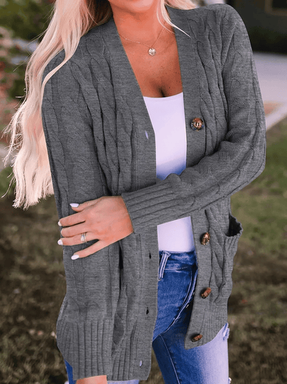 Velora – Cárdigan elegante con botones