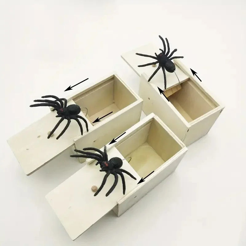 ScareBox - Die ultimative Spinnen-Scherzbox
