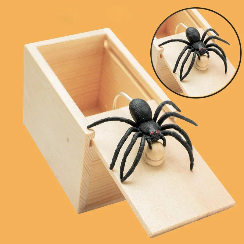 ScareBox - Die ultimative Spinnen-Scherzbox