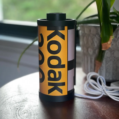 RetroGlow – Lámpara Kodak 200 de película