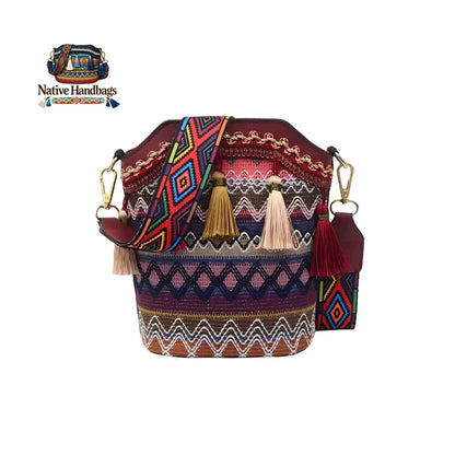 RootedCraft – Von Tradition inspirierte Handtasche