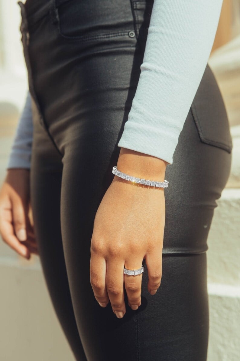 CrystalFlex – Brazalete de lujo con brillo