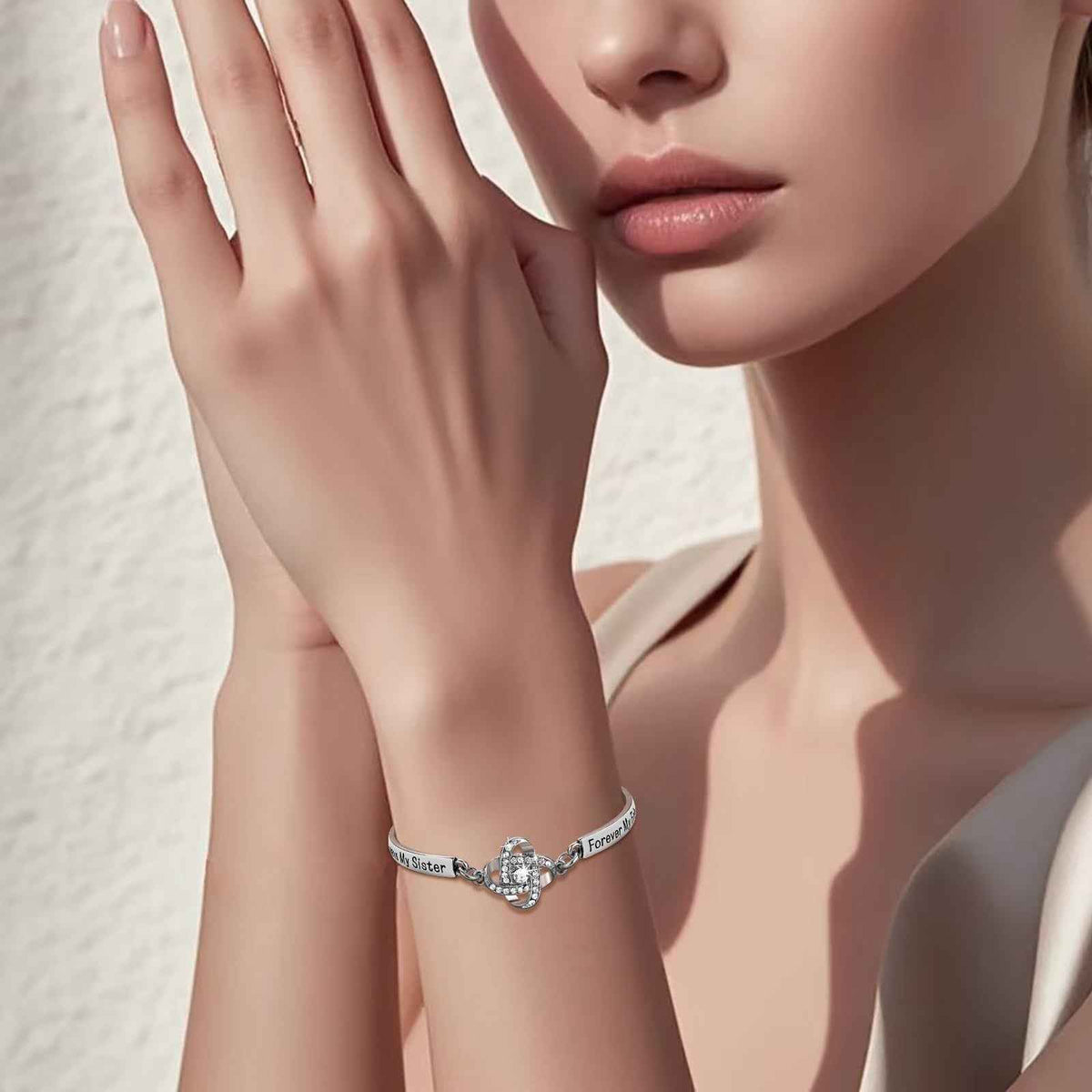 HeartCore – Elegante Pulsera Clover Link