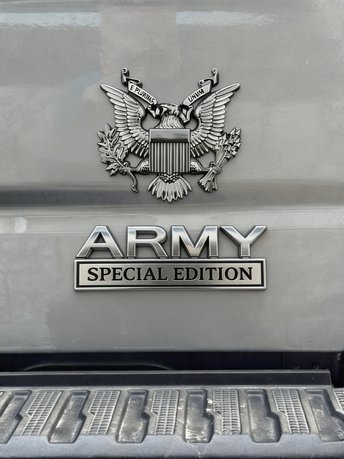 EliteValor – Militär-Adler-Abzeichen in Chrom