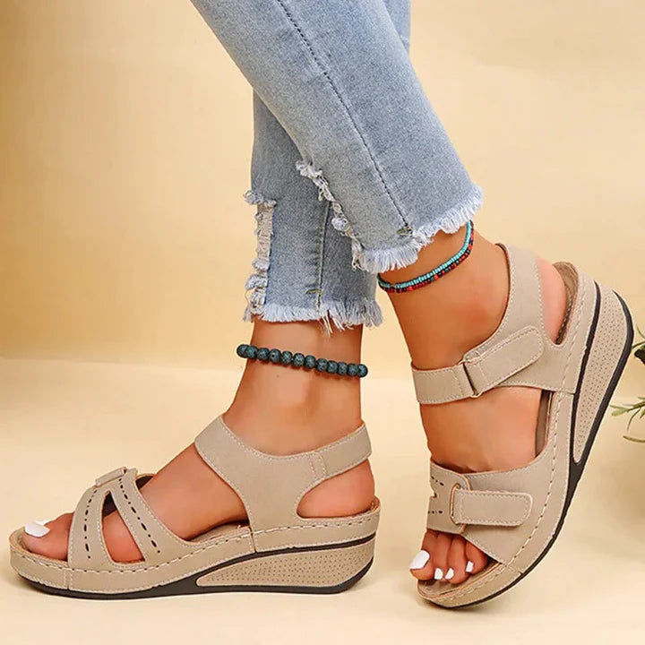 ALEVITA™ • Alfreda Orthopädische Sandalen