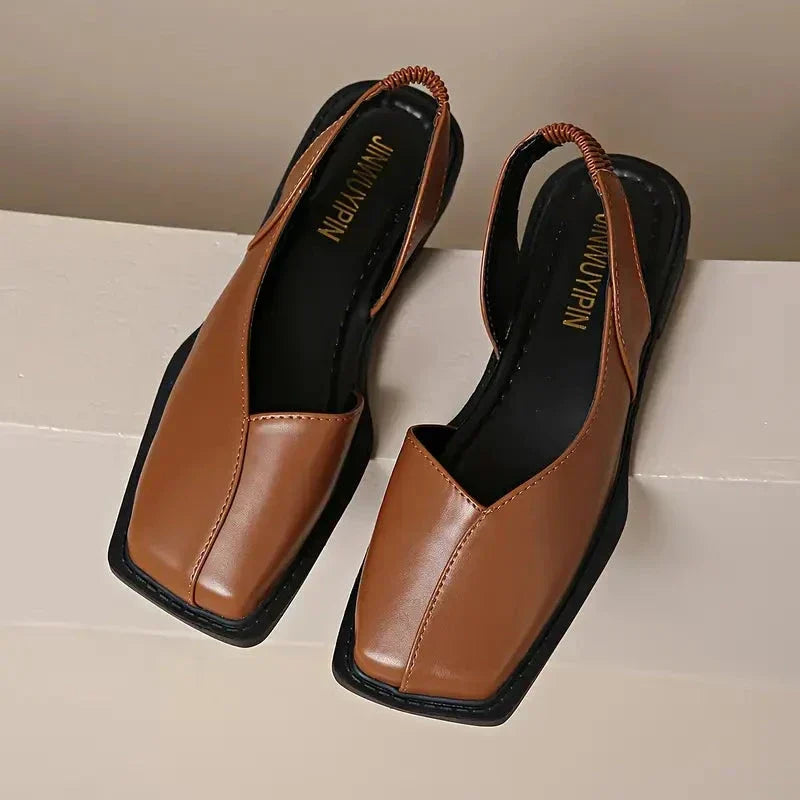 Sorelle™ – Donde la Elegancia Clásica Encuentra la Comodidad Diaria
