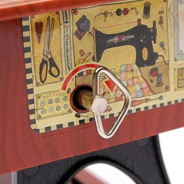 SewMelody – Caja de Música de Madera con Forma de Máquina de Coser