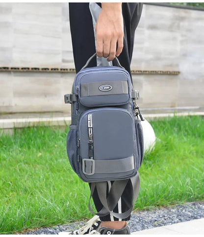 UrbanStride – Verstellbare, legere Reise-Brusttasche